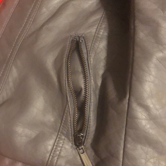 JZ Leather jacket/ never worn/ great condition/ grey/ medium/ woman’s - Picture 5 of 8